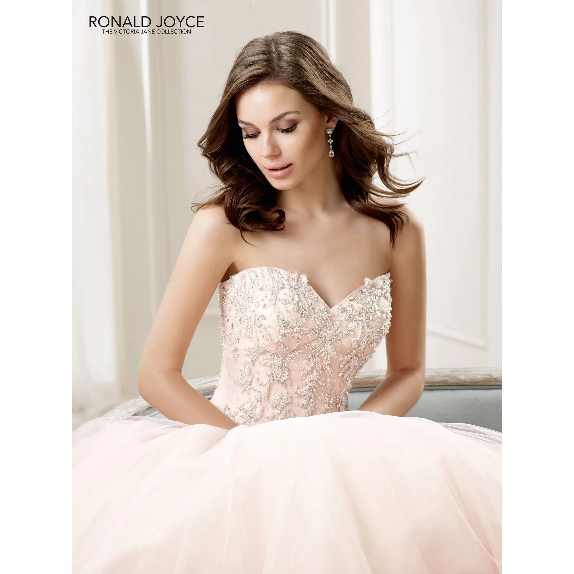 18155 Victoria Jane Lady