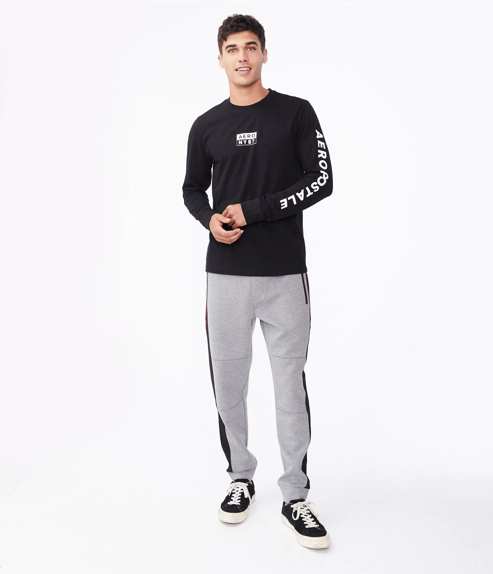 Aeropostale Colorblocked Stripe Tech Fleece Jogger Sweatpants***