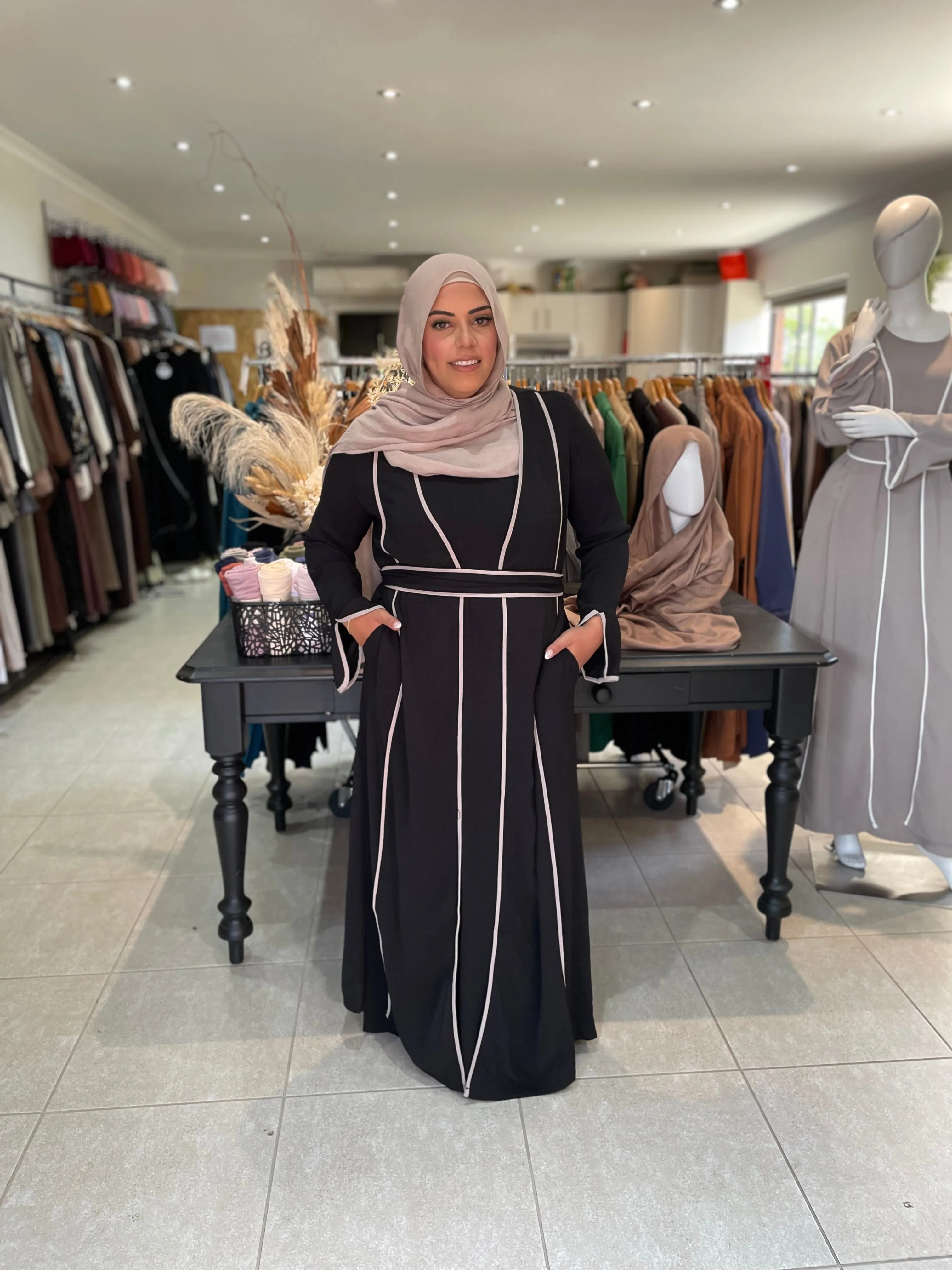 Ayla Contrast Abaya