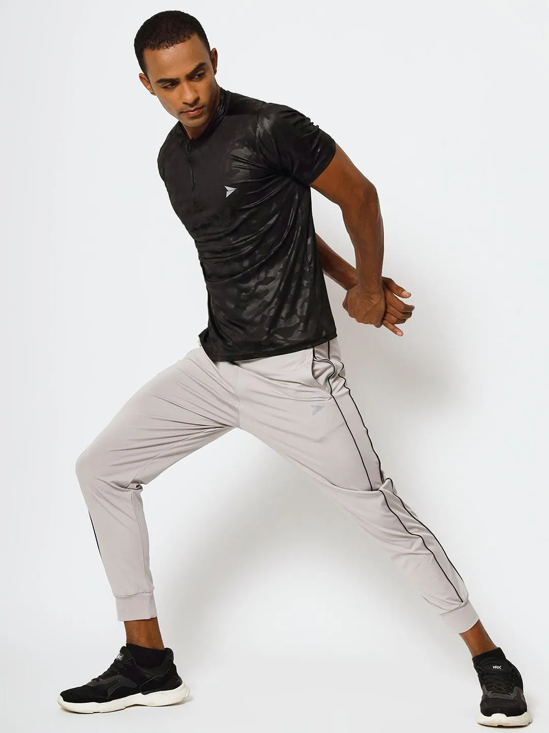 FITINC Slim Fit Light Grey Jogger for Men with Double Piping & Zip Pockets