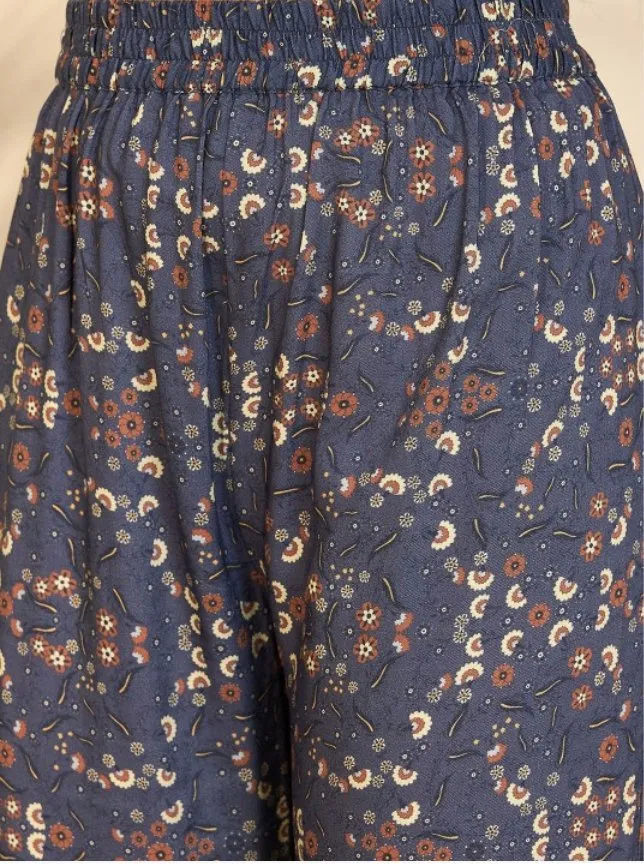 Floral Printed Round Neck Straight Kurta With Trousers