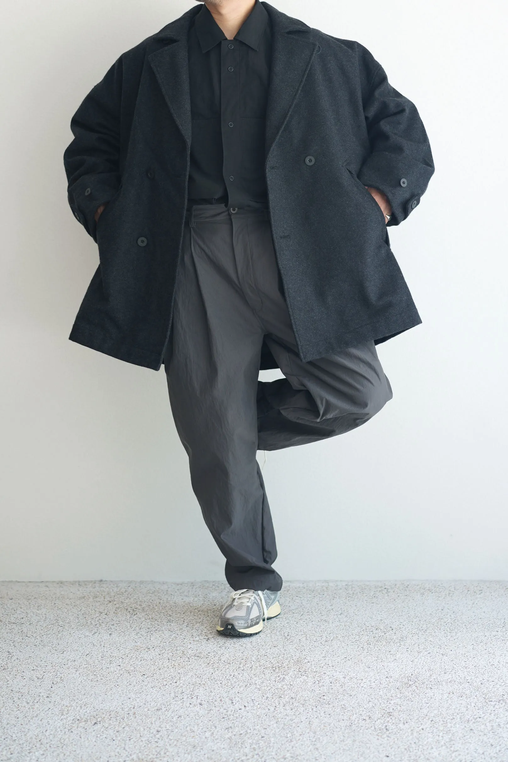 kontor / 3 PLEAT NYLON PANTS