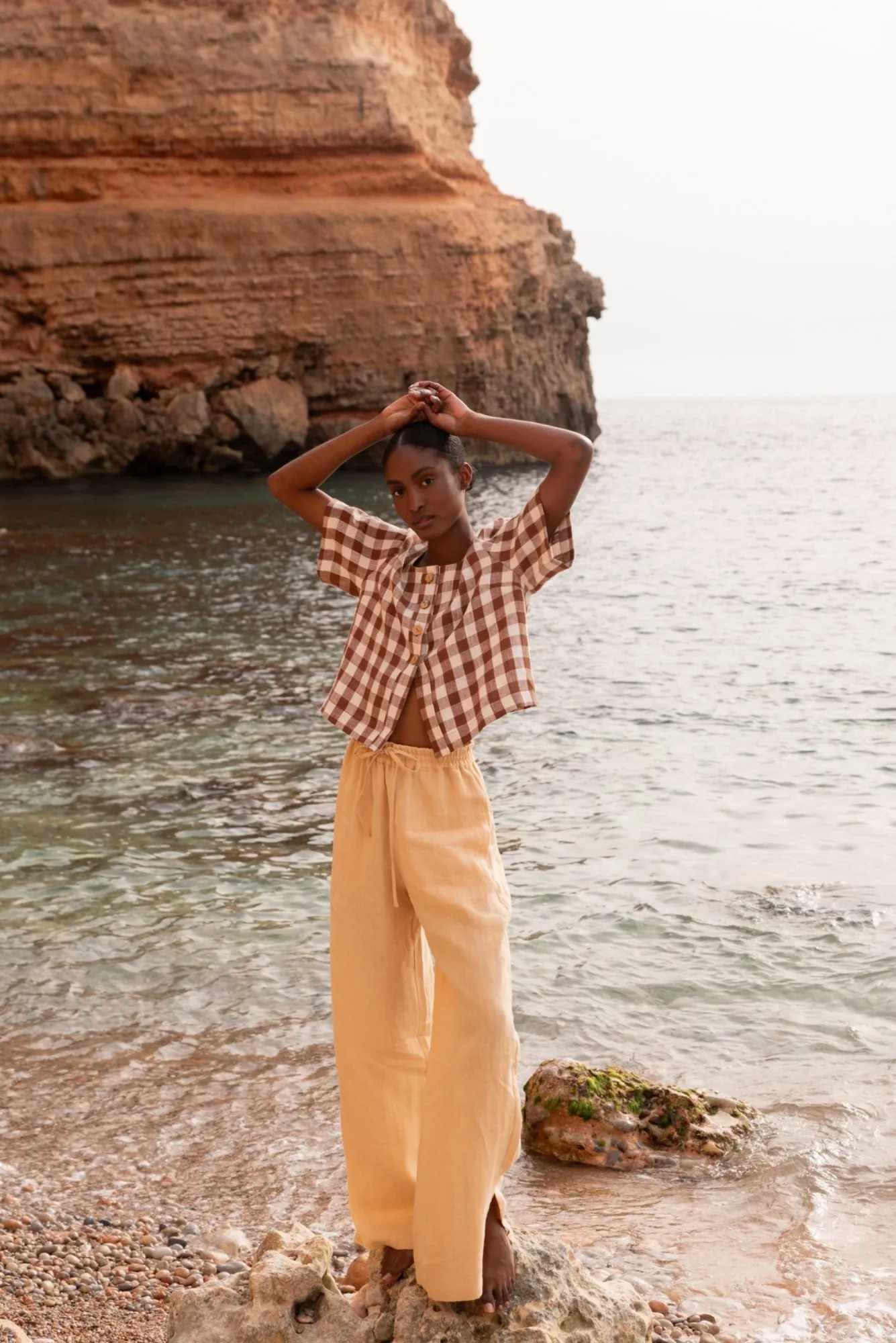 Leah Wide Linen Pants With Slits