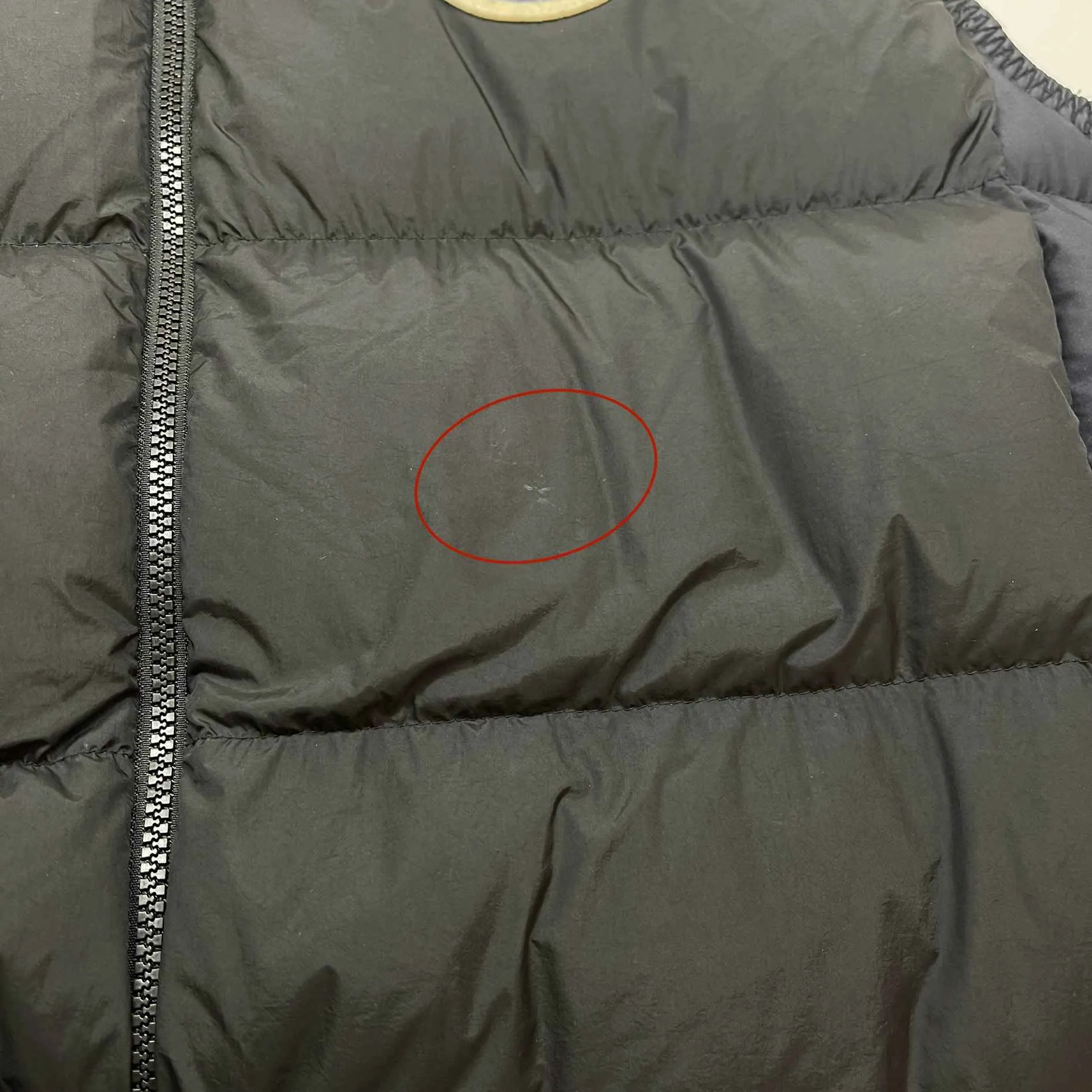 Men's Almaz Gilet Black Size 4 / XL