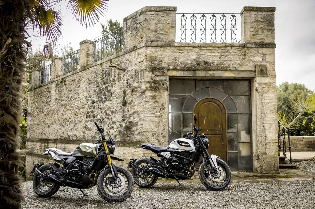 Moto Morini Seiemmezzo SCR 650cc Navy Green
