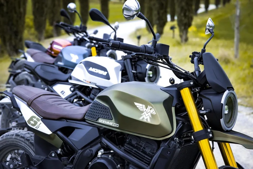 Moto Morini Seiemmezzo SCR 650cc Navy Green