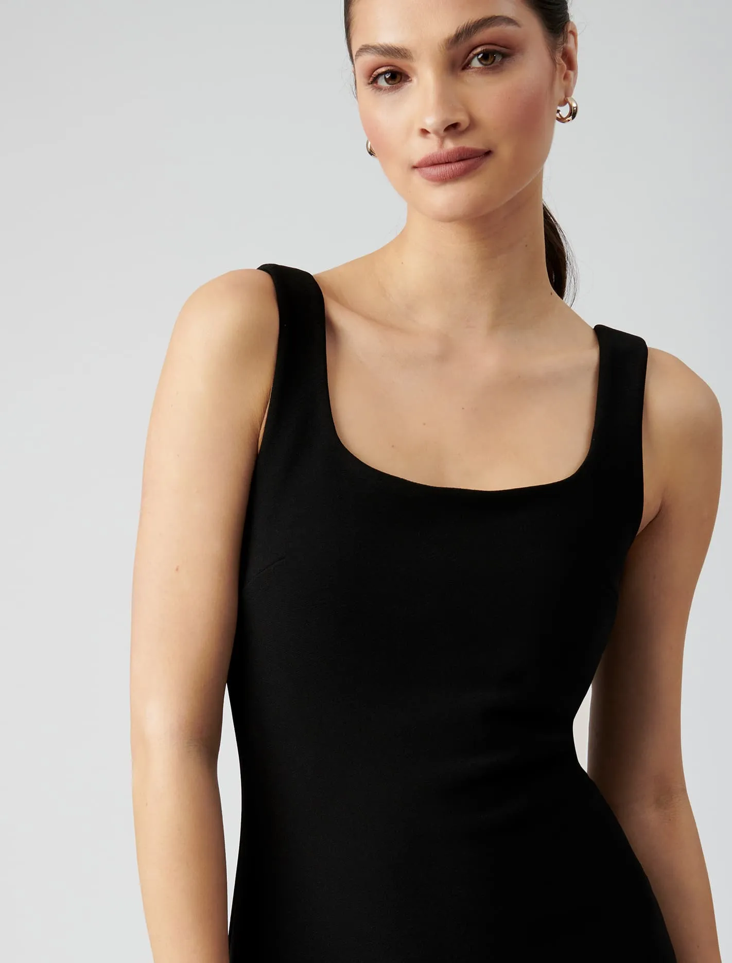 Niya Square Neck Midi Dress