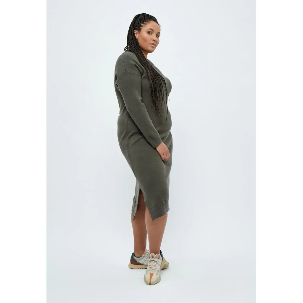 Rosalia V-Neck Knee Length Knit Dress Curve - Green Moss