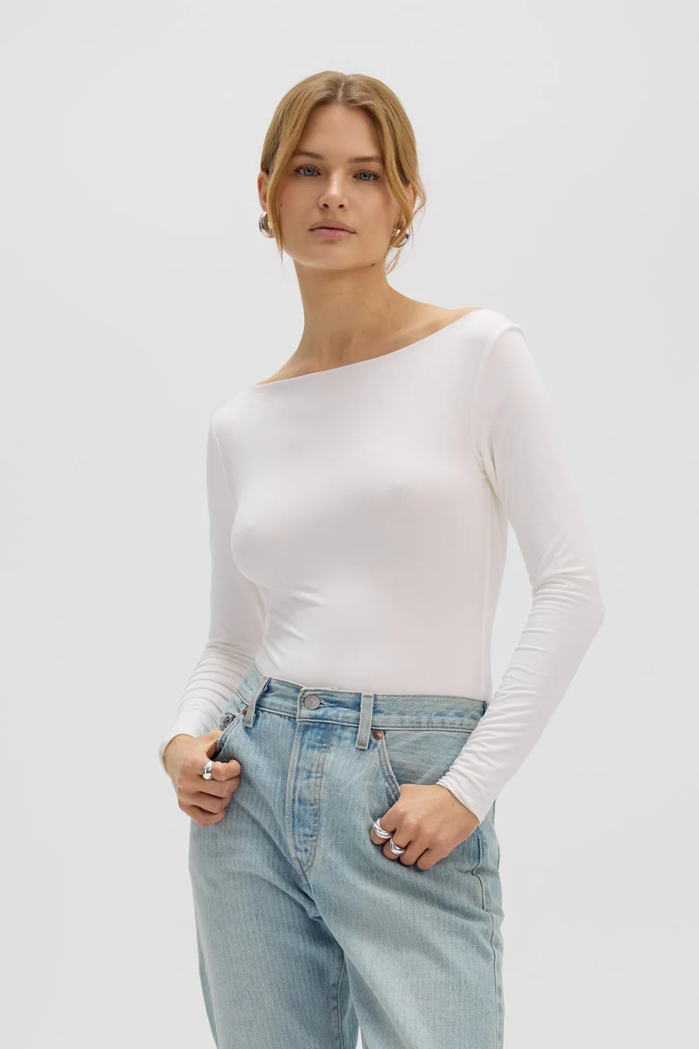 Saint Body Long Sleeve Wide Neckline Body White