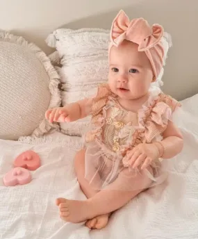 VINTAGE ROSE